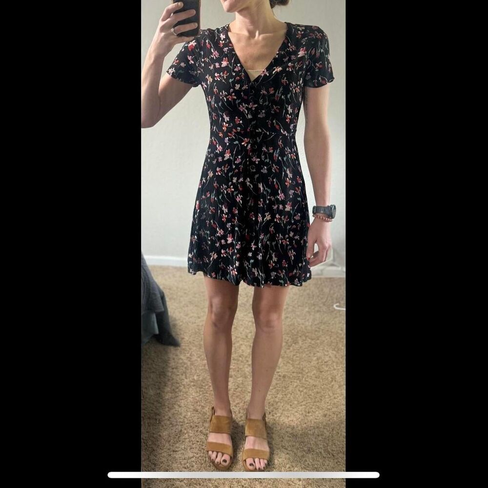 Madewell Black Floral Mini Dress Button Front V-Neck Size M